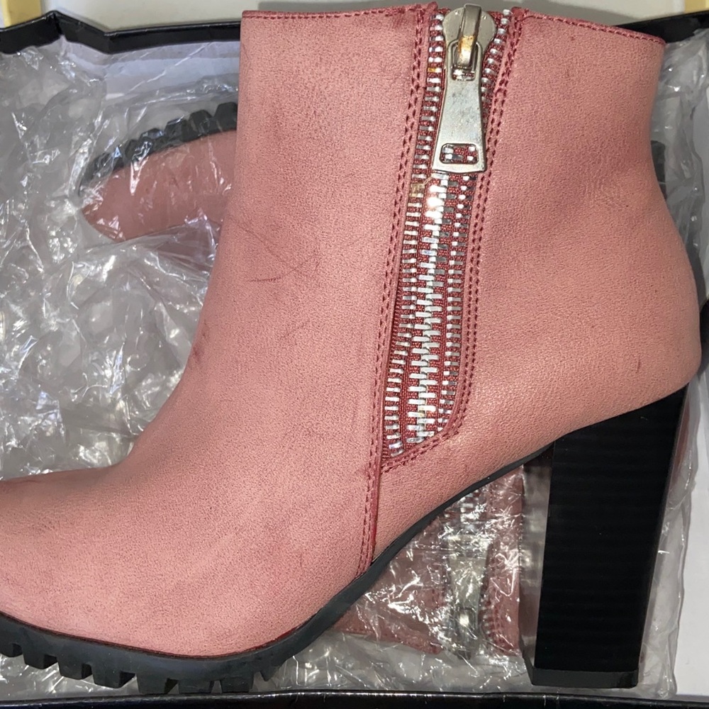 Pink zipper heel  boots